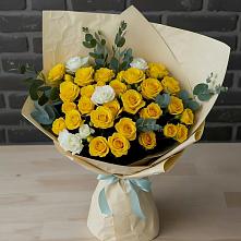 Букет цветов из:  Розы #REPLACE_PRED# Александровской Краснодарского края