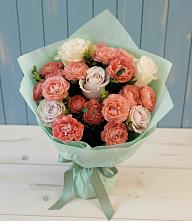 Букет цветов из:  Розы в Александровской Краснодарского края