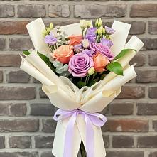 Букет цветов из:  Лизиантусы и Розы #REPLACE_PRED# Александровской Краснодарского края