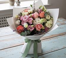 Букет цветов из:  Розы, Лизиантусы и Гвоздики #REPLACE_PRED# Александровской Краснодарского края